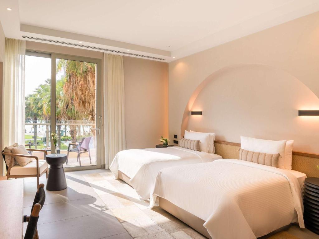 Rixos The Palm Dubai Hotel & Suites