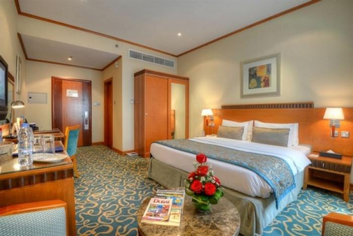 Golden Tulip Al Barsha