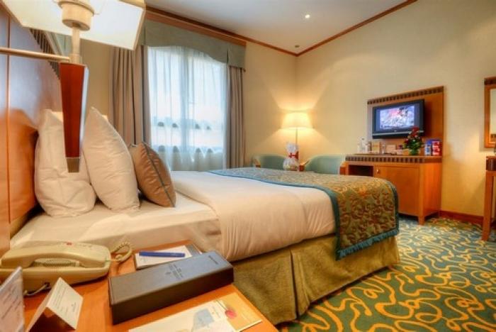 Golden Tulip Al Barsha