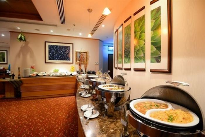 Golden Tulip Al Barsha