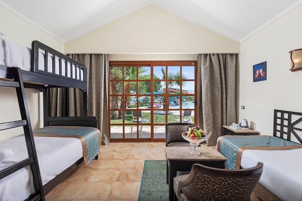 Albatros Jungle Aqua Park By Neverland