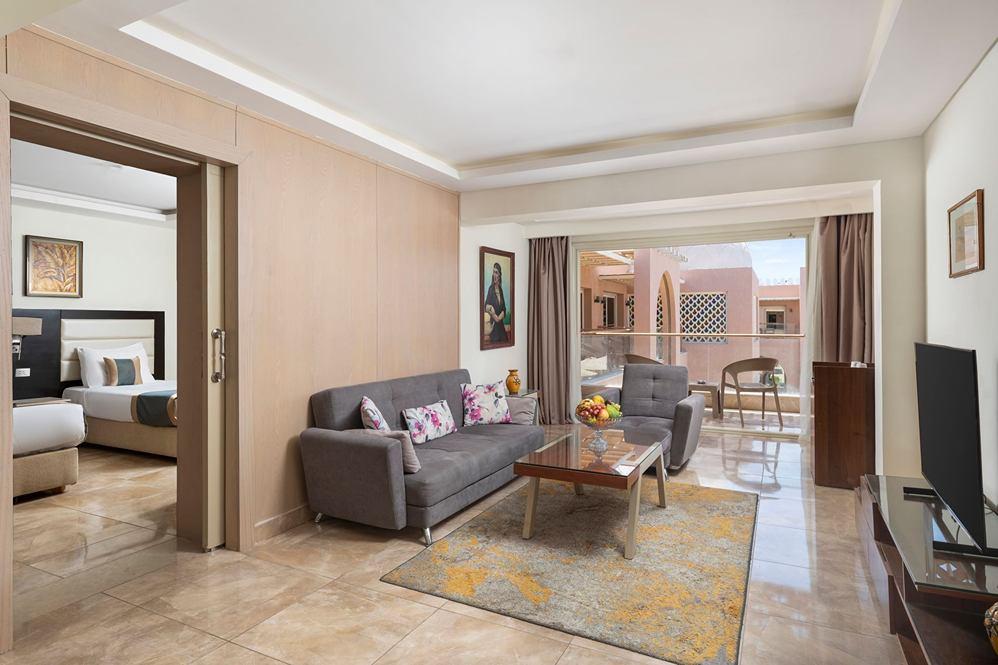 Albatros Alf Leila Wa Leila By Neverland