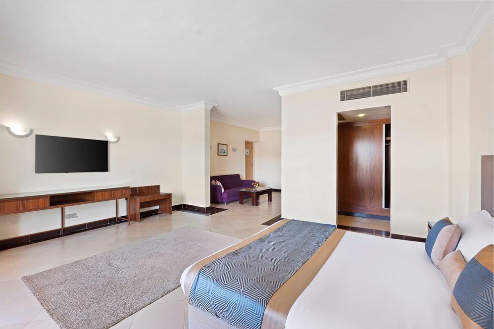 Albatros Alf Leila Wa Leila By Neverland