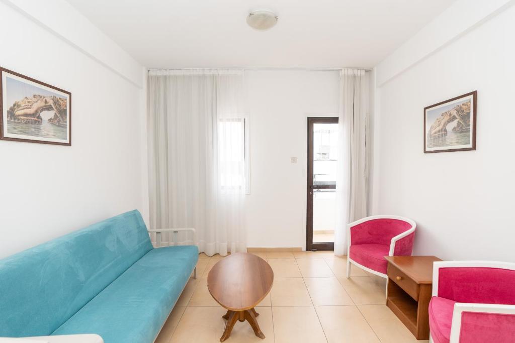 Flora Hotel Apartments