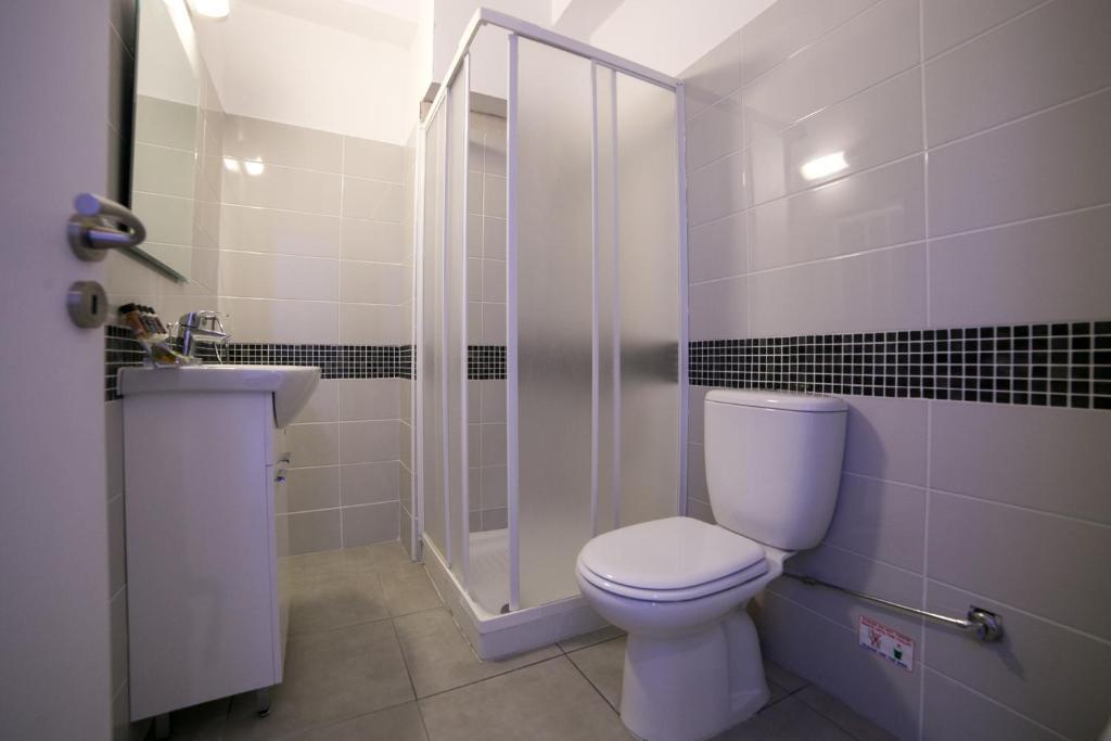 Flora Maria Annex Aparthotel