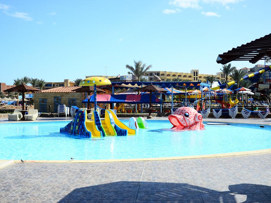 Sunrise Serano & Serano Club (ex Riviera Resort)