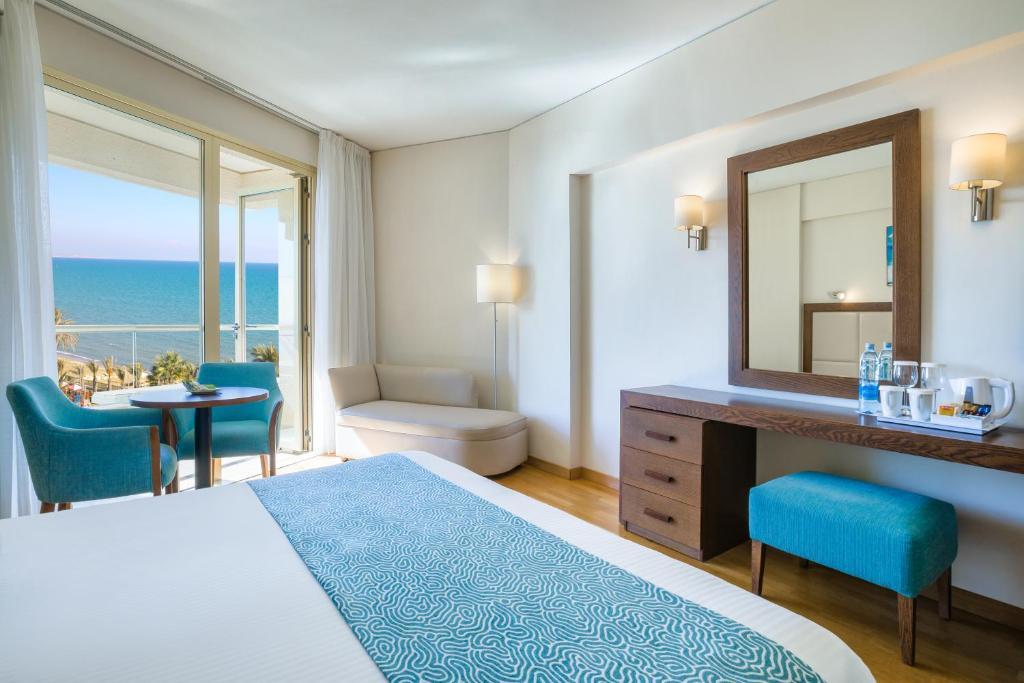 Golden Bay Beach Hotel