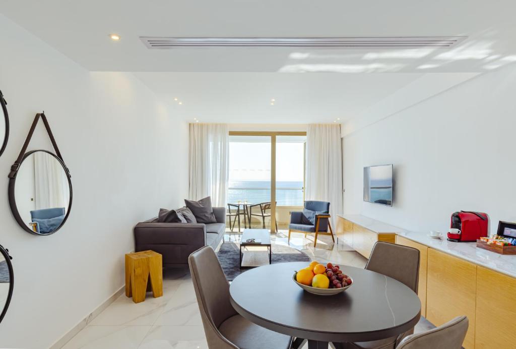 Golden Bay Beach Hotel