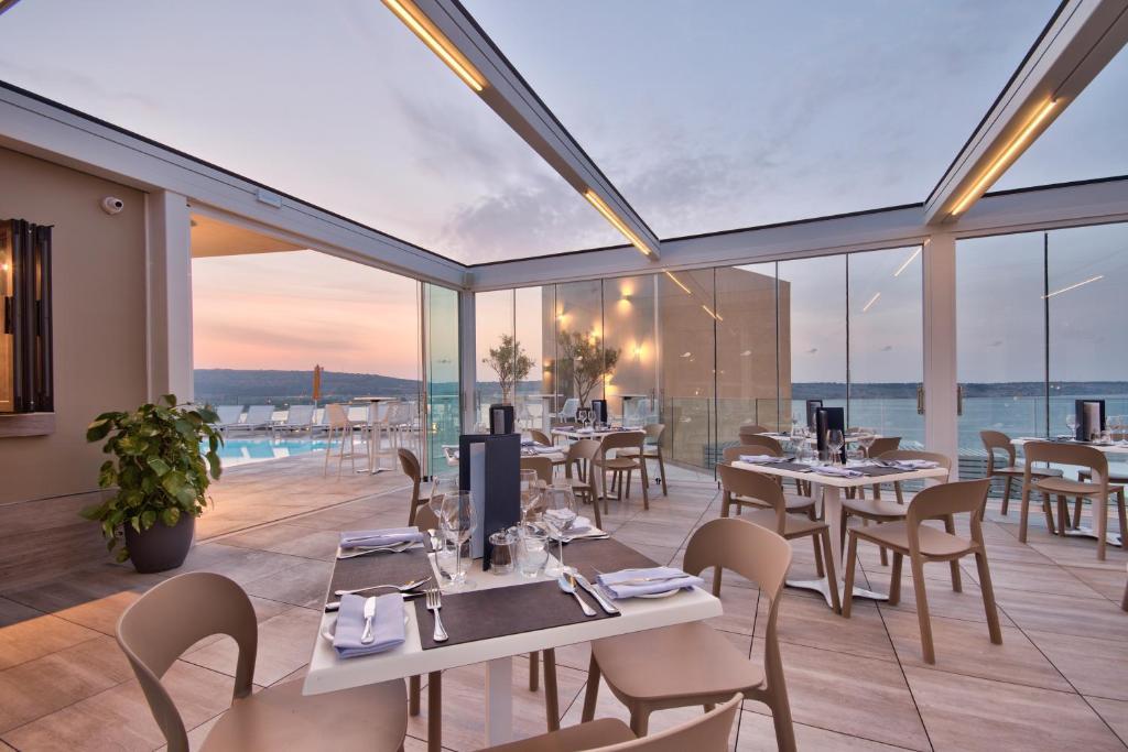 Luna Holiday Complex