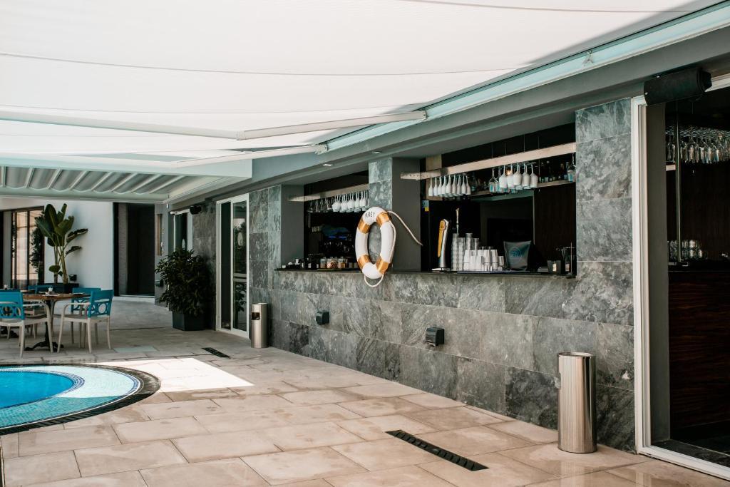 Pebbles Resort Hotel