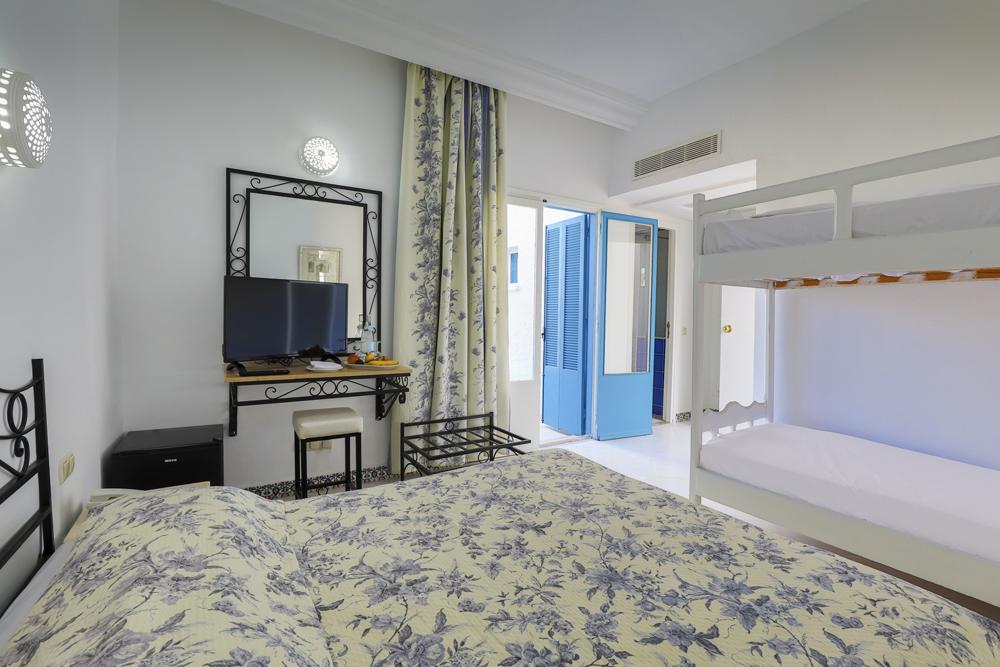 Hari Club Beach Resort