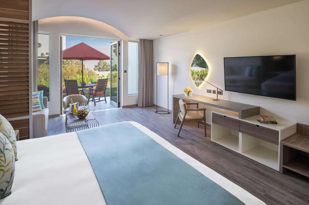 JA Palm Tree Court & Spa