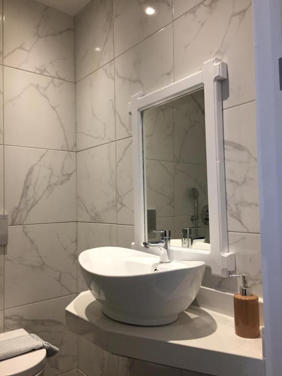 City Pearl (ex Adamakis Hotel)