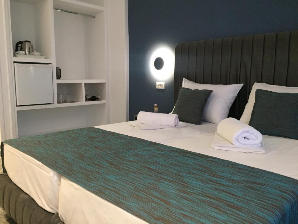 City Pearl (ex Adamakis Hotel)