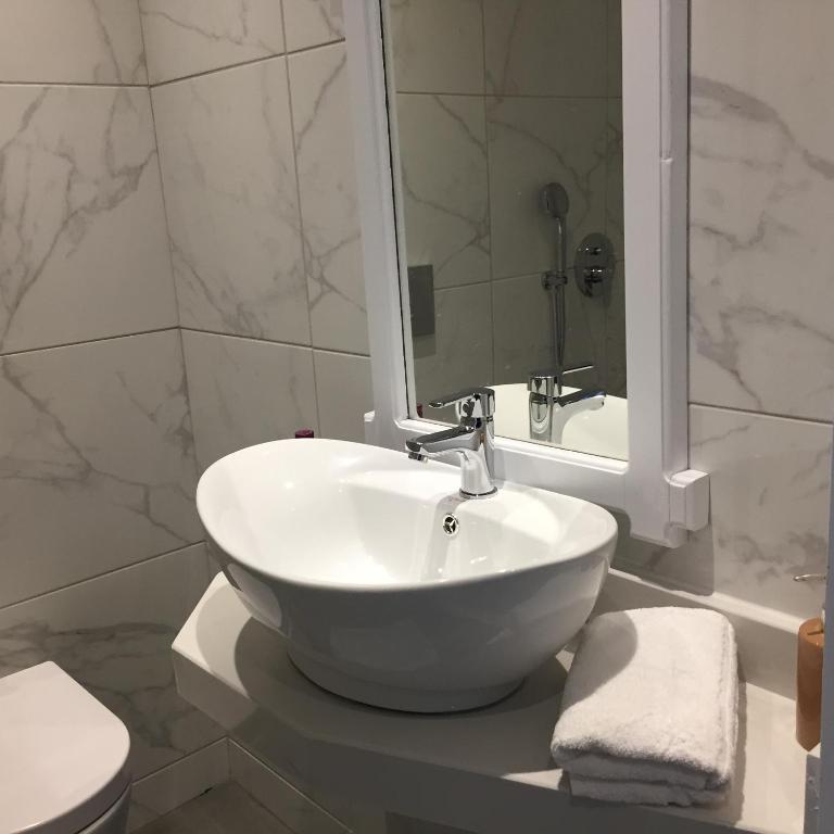 City Pearl (ex Adamakis Hotel)