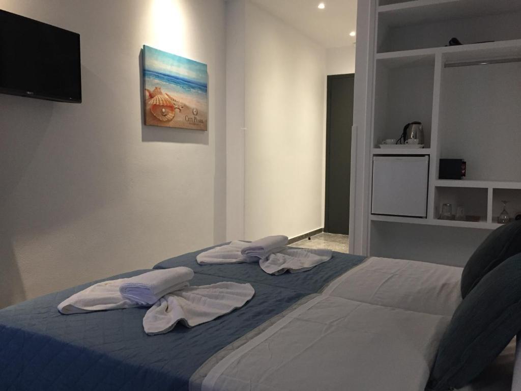 City Pearl (ex Adamakis Hotel)