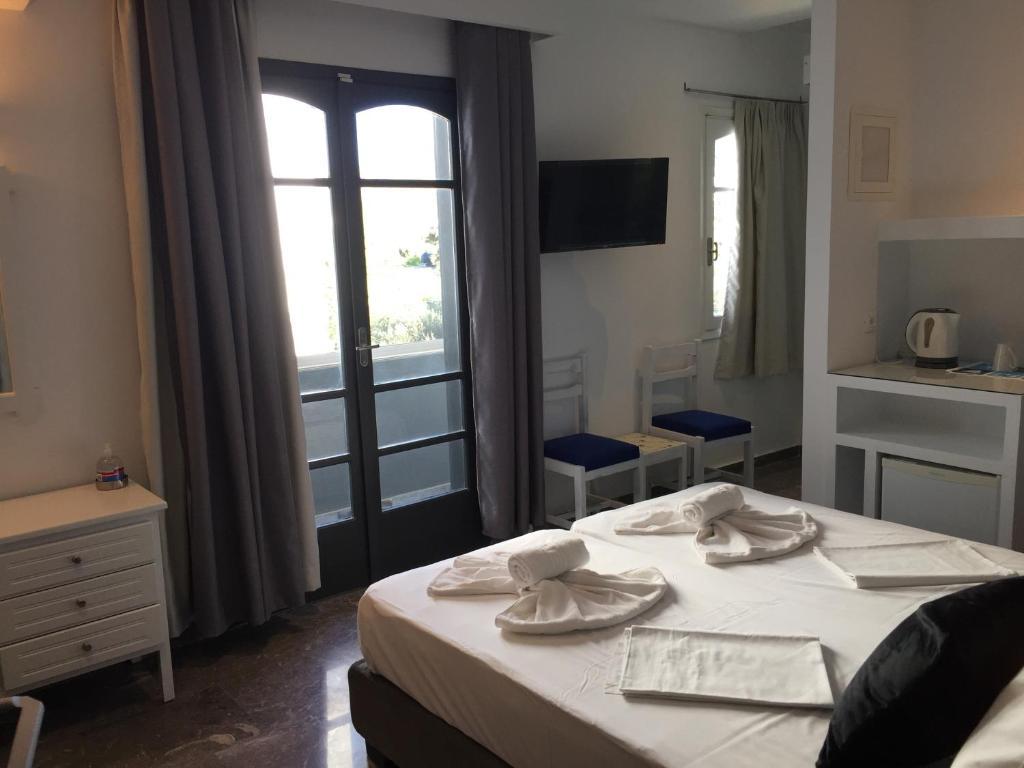 City Pearl (ex Adamakis Hotel)