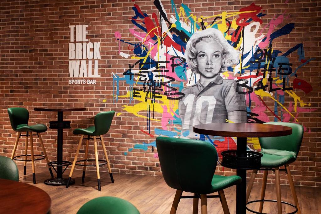 Holiday Inn Express Jumeirah