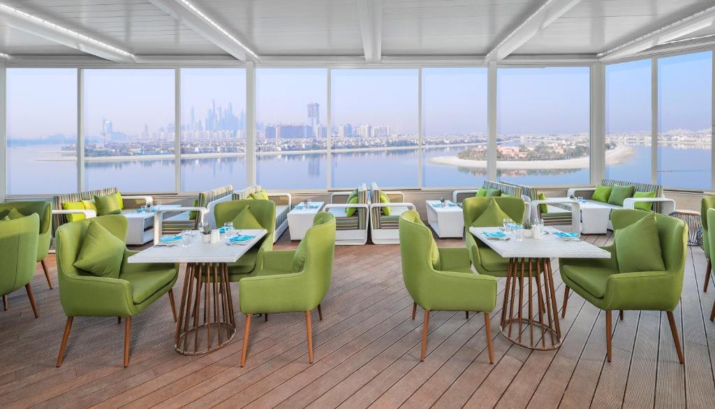 The Retreat Palm Dubai MGallery by Sofitel