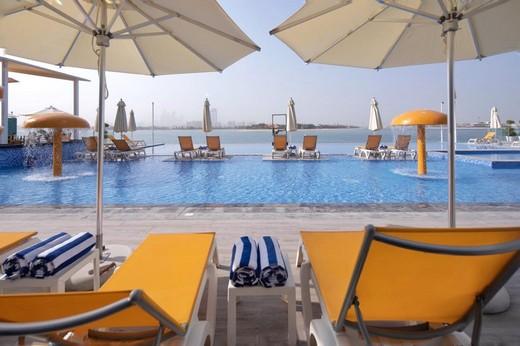 C Central Resort The Palm