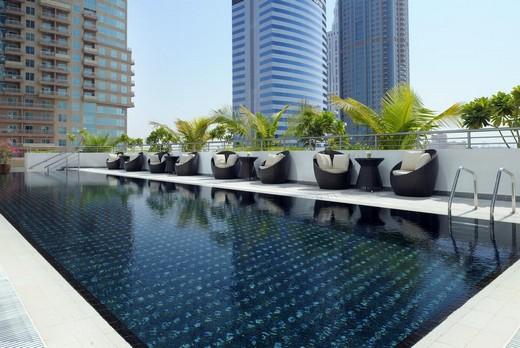 Movenpick Jumeirah Lake Towers