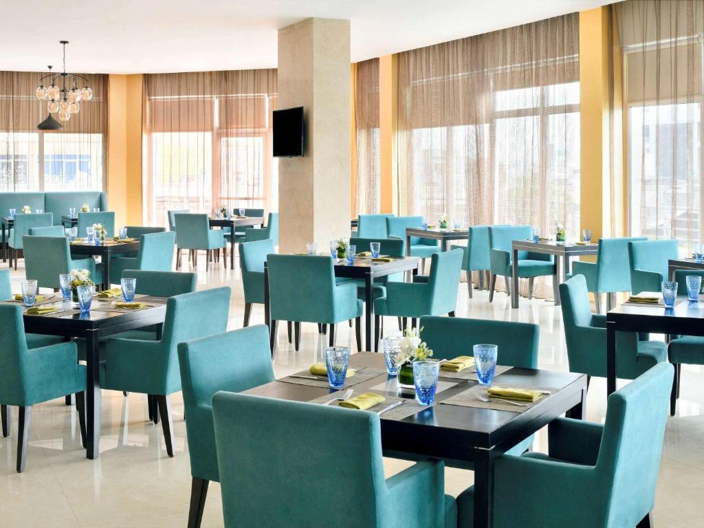 Movenpick Jumeirah Lake Towers