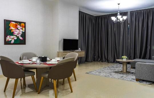 Royal Regency Suites Dubai Marina