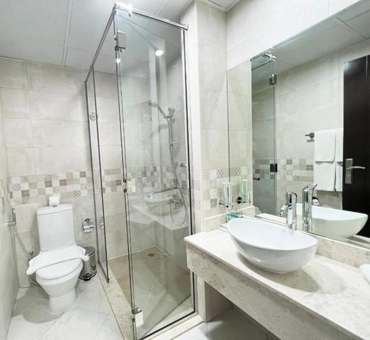 Royal Regency Suites Dubai Marina