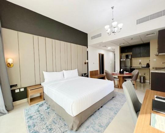 Royal Regency Suites Dubai Marina