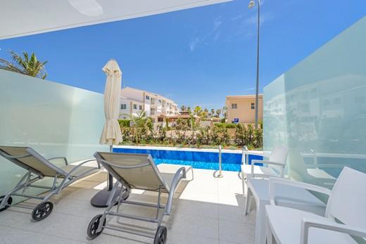 Tasia Maris Beach Hotel and Spa