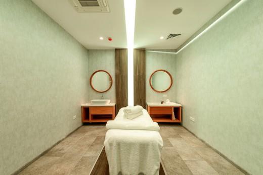 Tasia Maris Beach Hotel and Spa