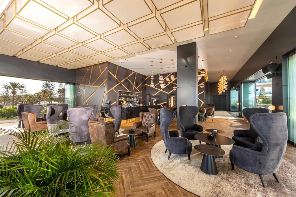 Nissiblu Beach Resort