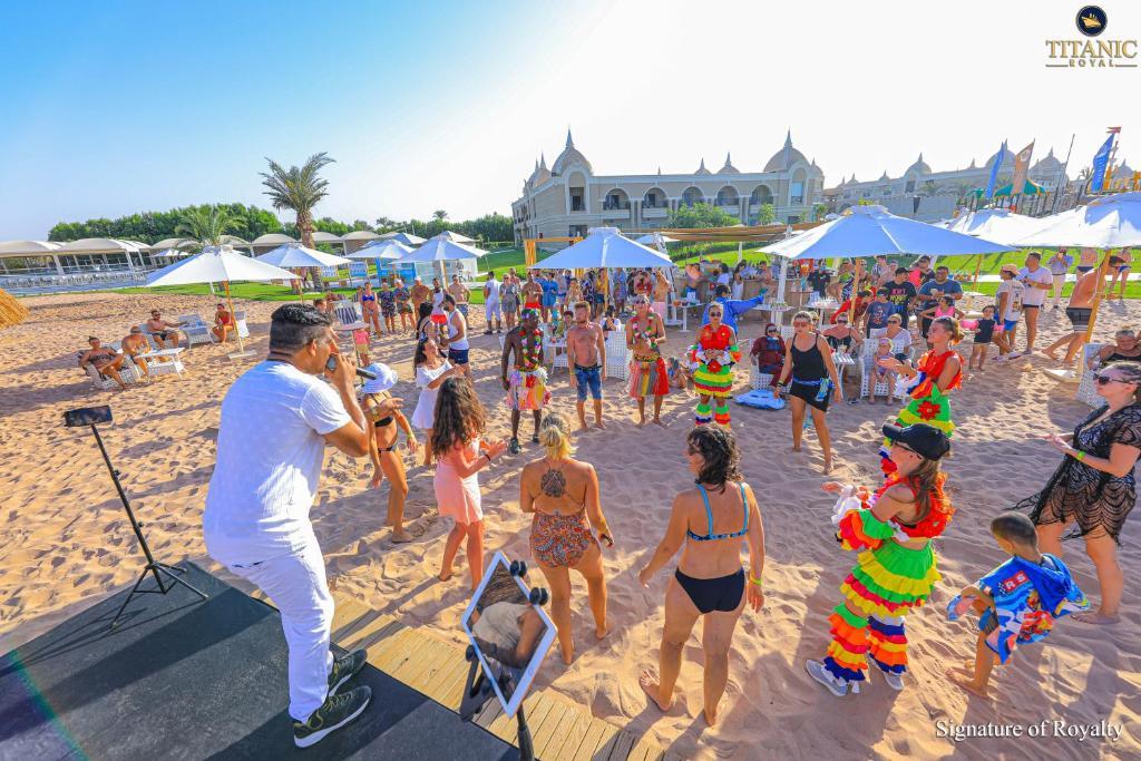 Titanic Royal