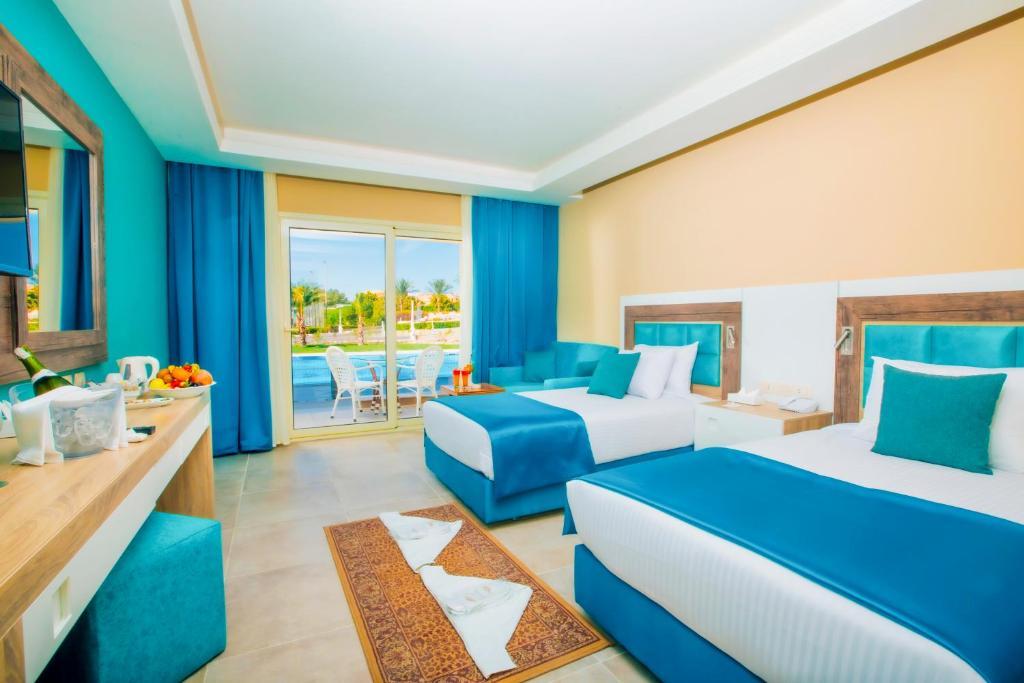 Titanic Beach Spa & Aqua Park