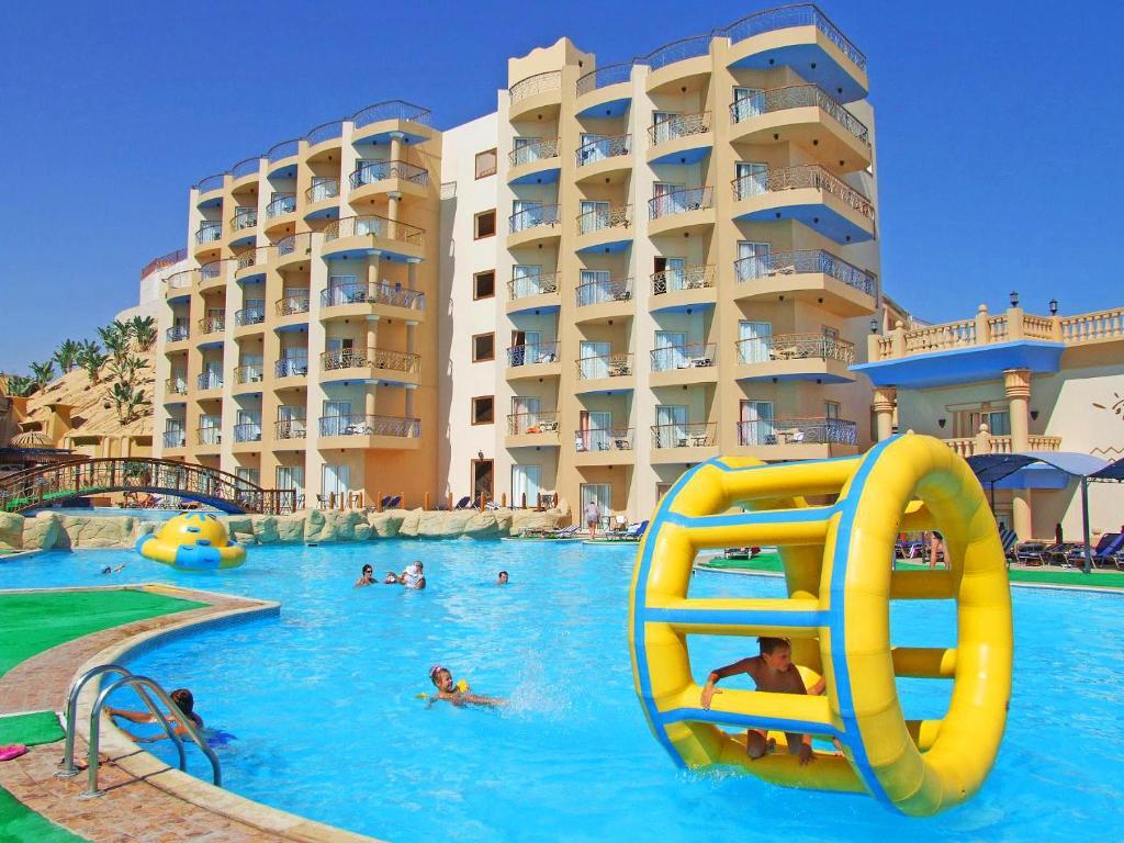 Sphinx Resort & Aqua Park