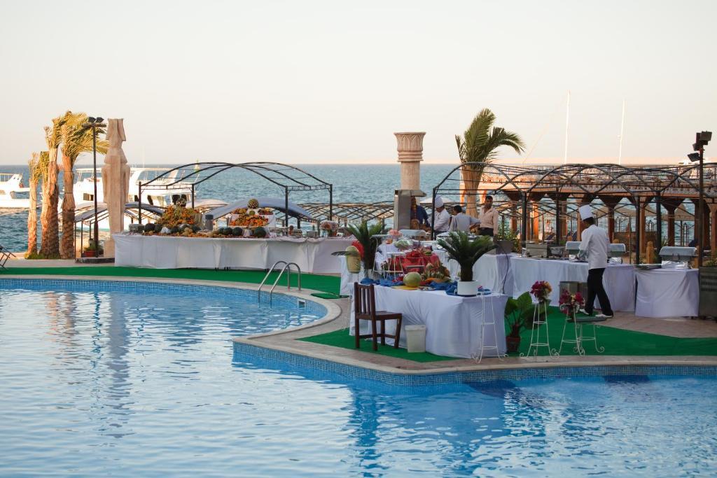 Sphinx Resort & Aqua Park