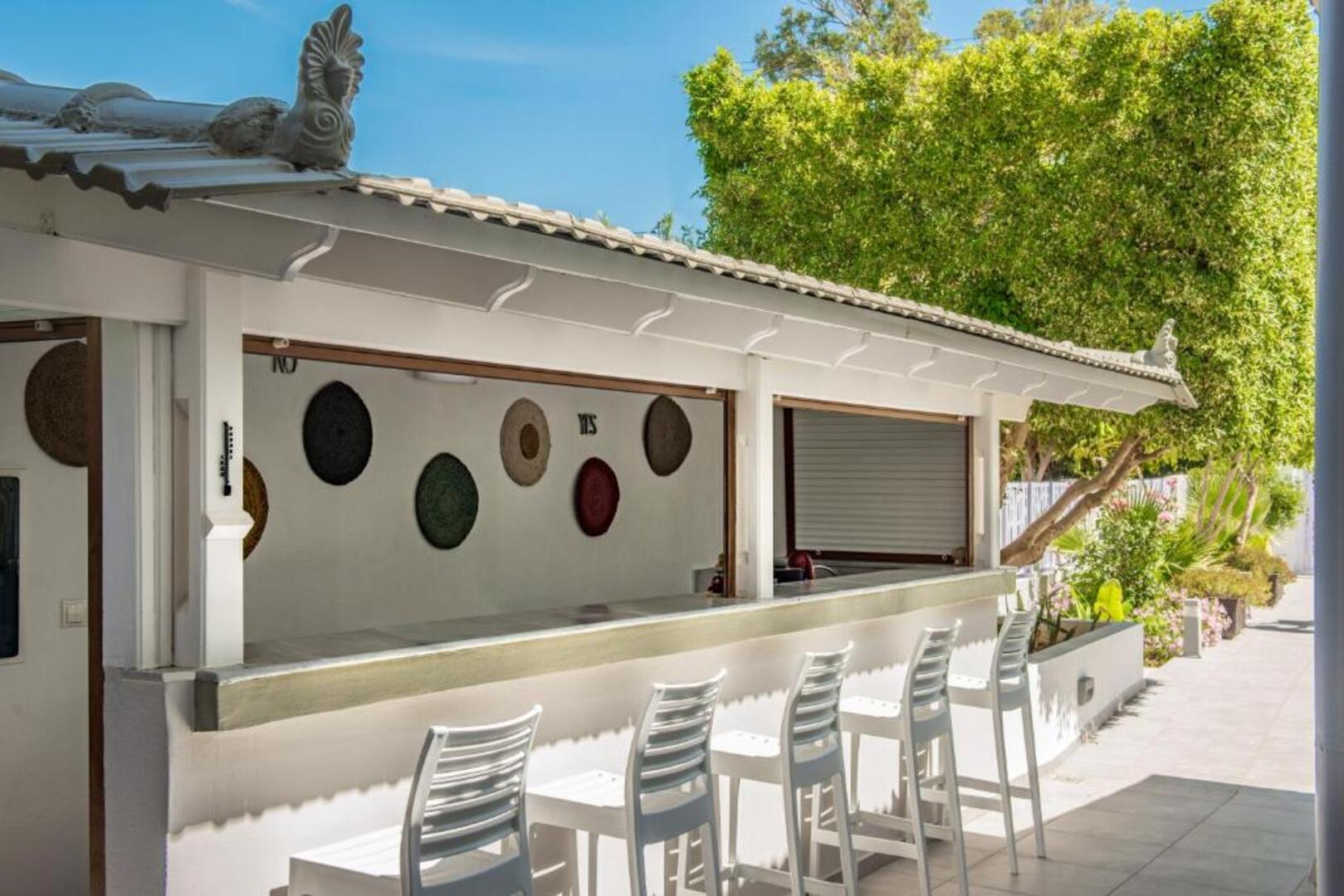 Marianthi Apartments