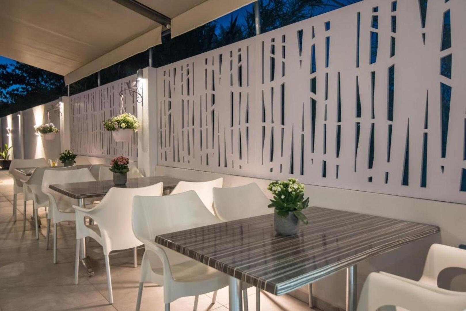 Marianthi Apartments