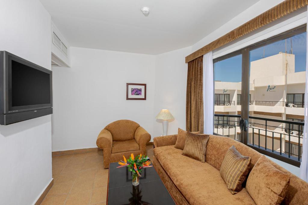 Marlin Inn Azur Resort