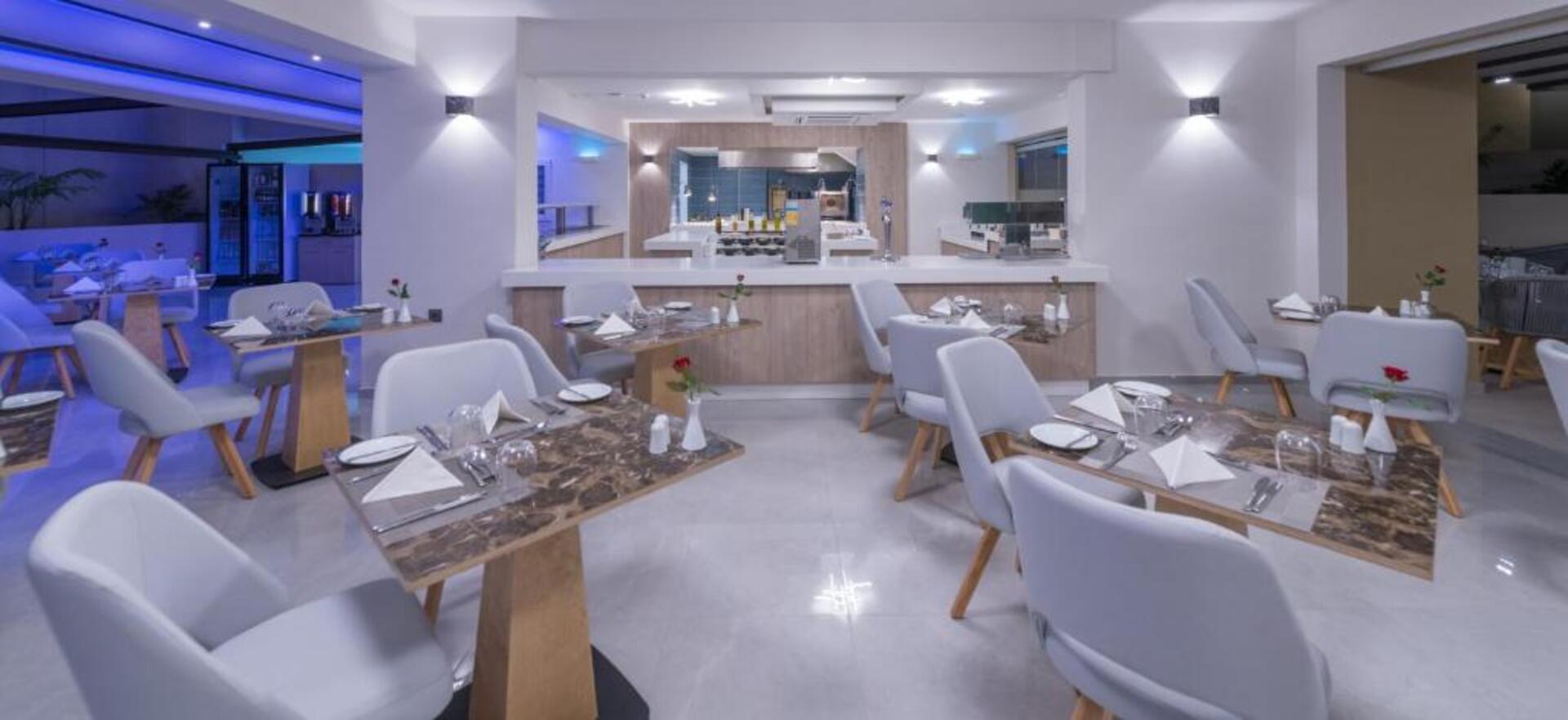 Imperial Palace (Adults Only)