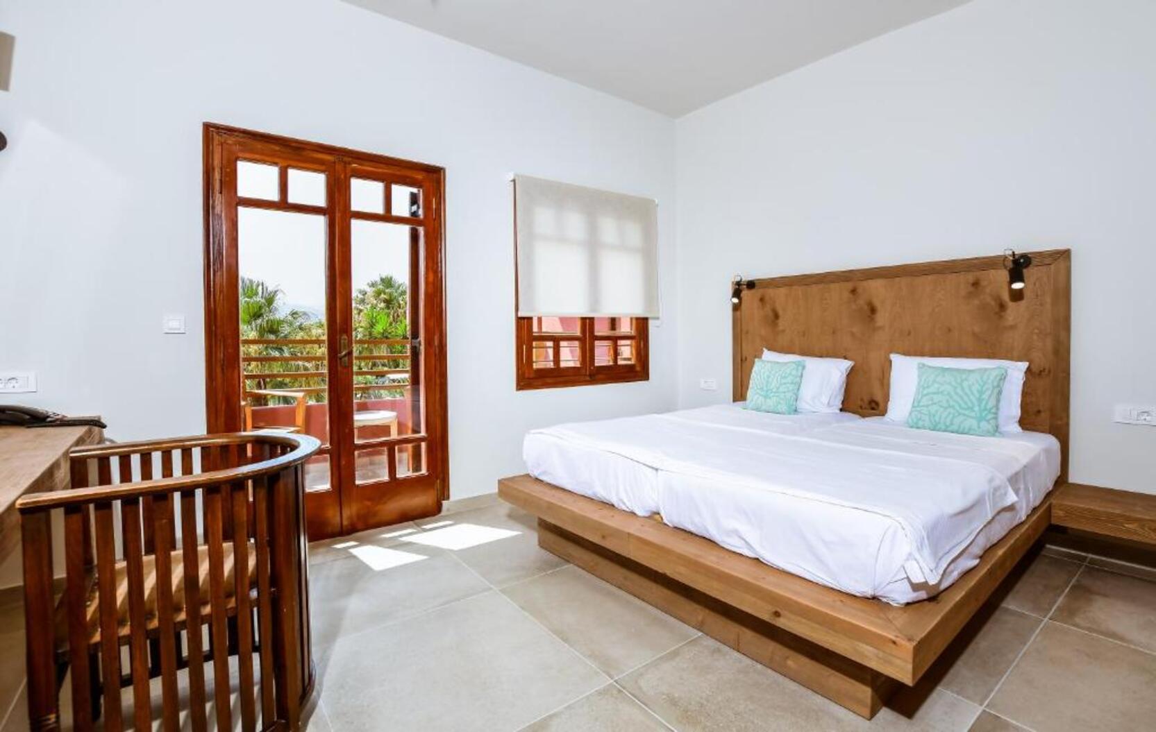 Anais Collections Hotel & Suites