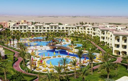 Serenity Alma Resort