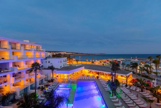 Limanaki Beach Hotel