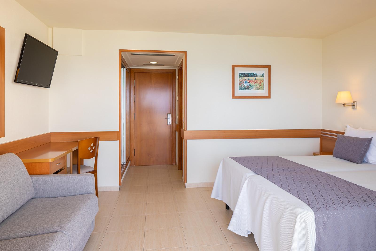 HTOP Pineda Palace (Adults Only) - Pineda De Mar