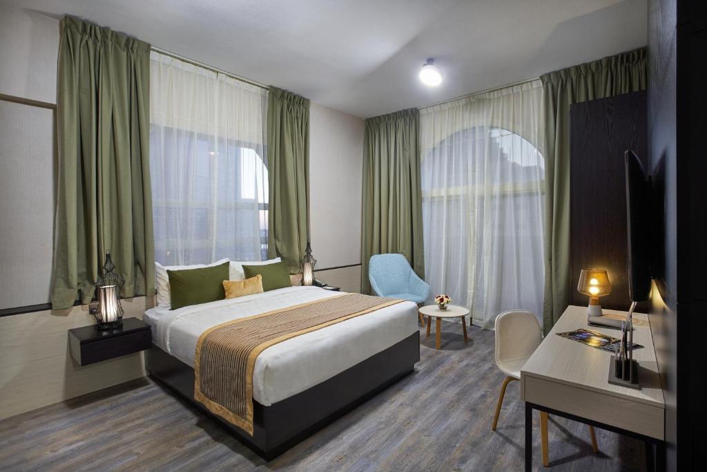 Time Express Hotel Al Khan