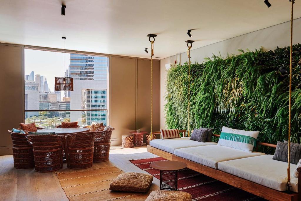 25hours Dubai One Central