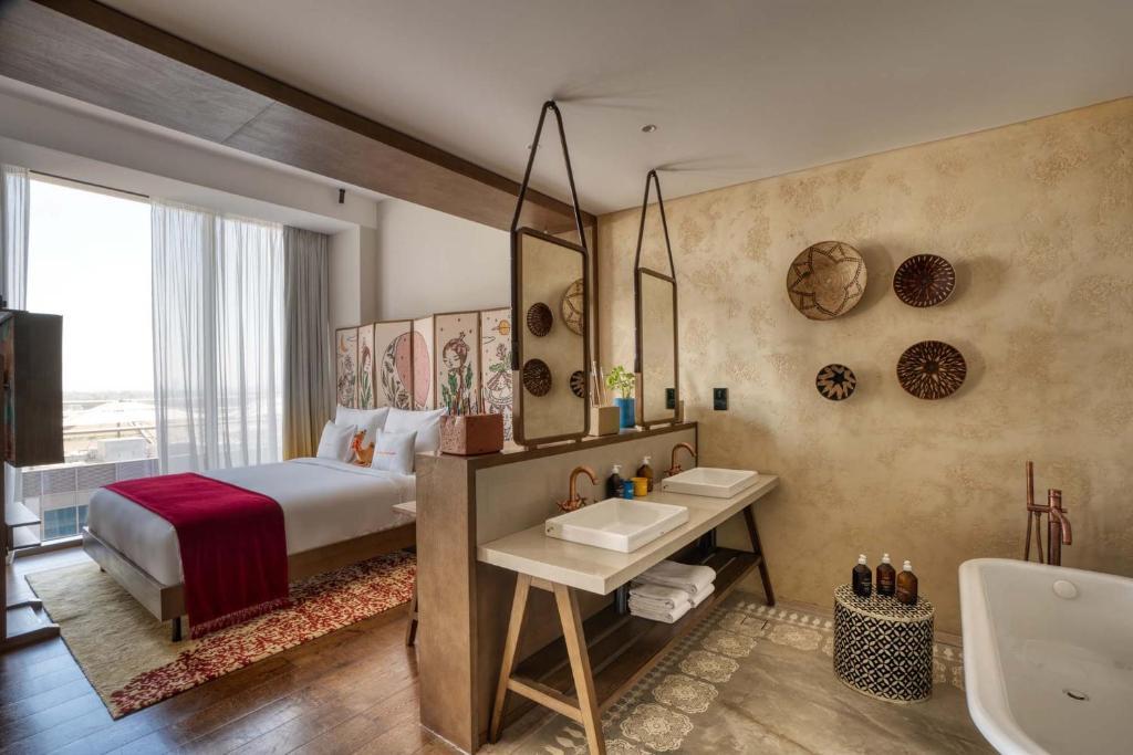 25hours Dubai One Central