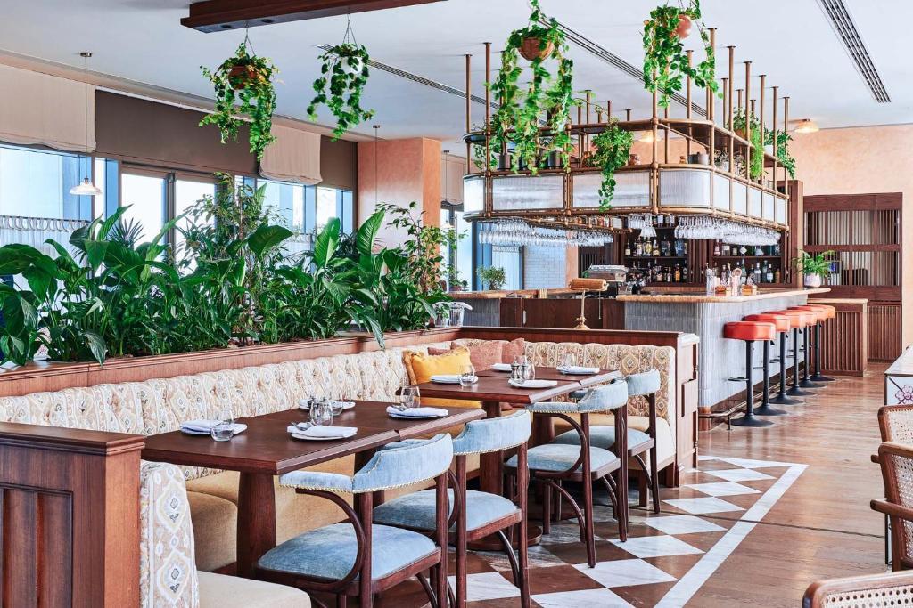 25hours Dubai One Central