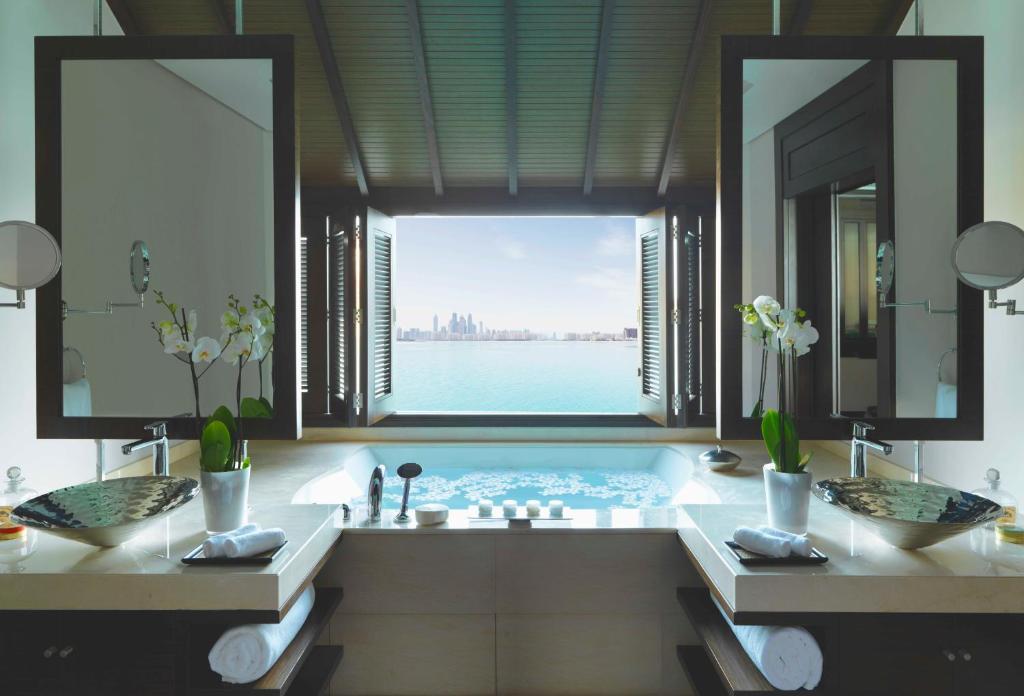 Anantara Dubai Palm Jumeirah