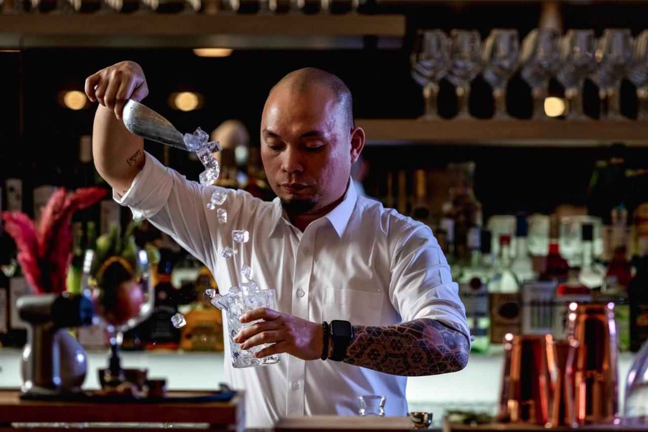 Holiday Inn & Suites Dubai Science Park Al Barsha